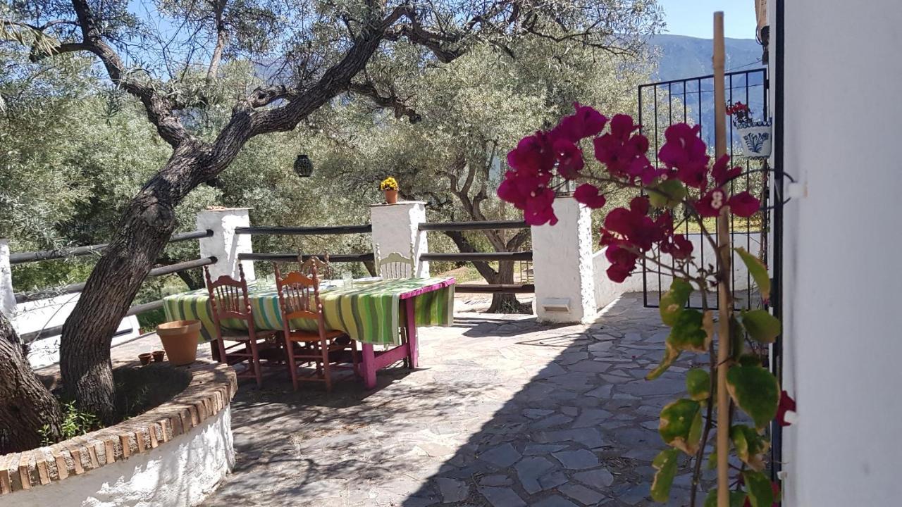 מלון אורגיווה Gateway To The Alpujarras, 'Cortijo Derry' מראה חיצוני תמונה